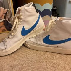 Vintage White Leather Nike Blazer Mid'77 Sneakers