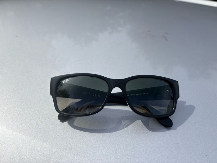 ray bans sunglasses