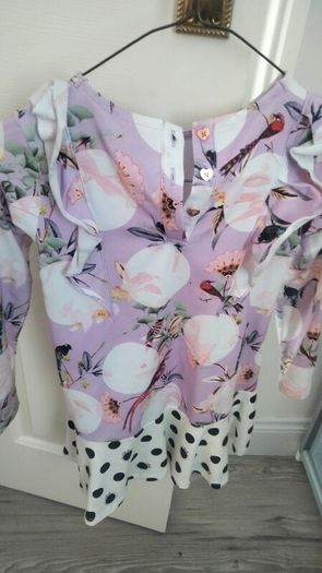 Girls clothes