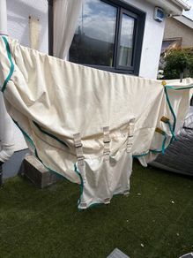 Fly rug