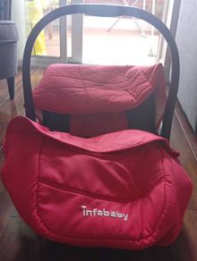 Car Seat - Free to Go