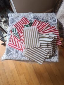Job lot of 80 party bags for sweet table or sweetcart