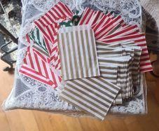 Job lot of 80 party bags for sweet table or sweetcart