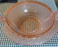 pink glass bowl