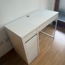 Ikea White Desk Image 2