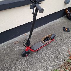 Electric scooter