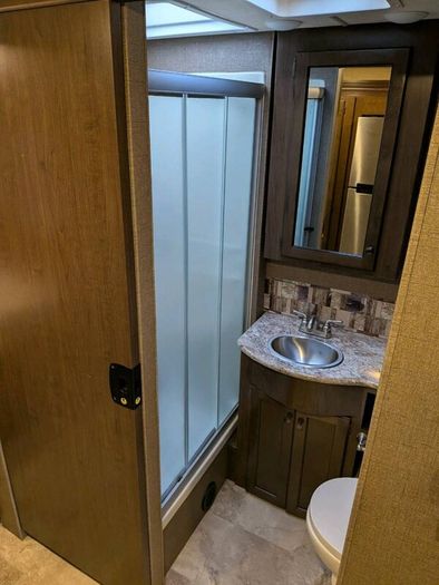 Thor Windsport 33ft Motorhome