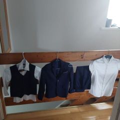 Boys 5 piece suit with shoes