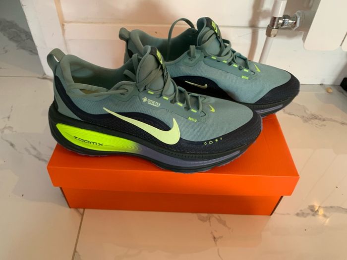 Nike Vomero Gtx Uk8 Eur42.5