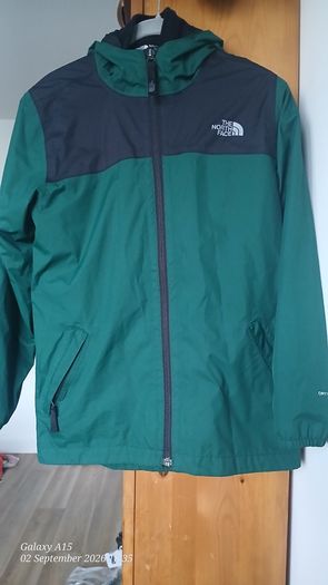 The North Face Boys 2-in-1 Jacket Medium - Green/Black