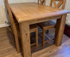 Solid Oak Table & 4 Chair Dining Set