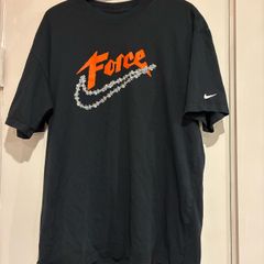 Nike T Shirt