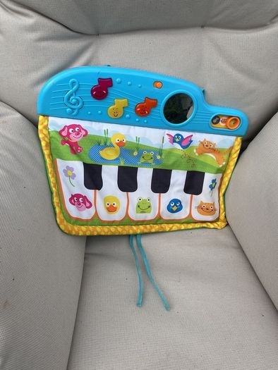 Musical baby piano mat
