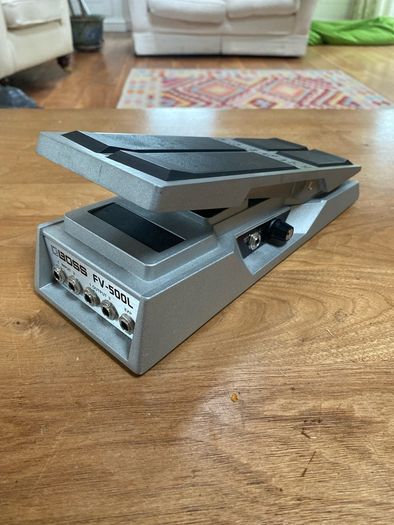 Boss FV 500L Volume Pedal
