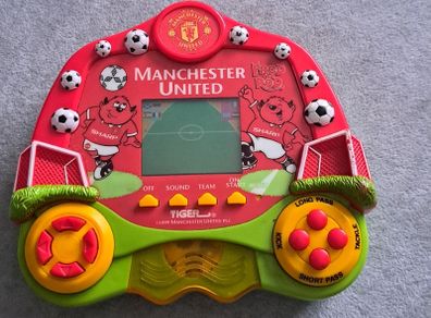 Vintage 1999 tiger electronics Manchester United handheld game