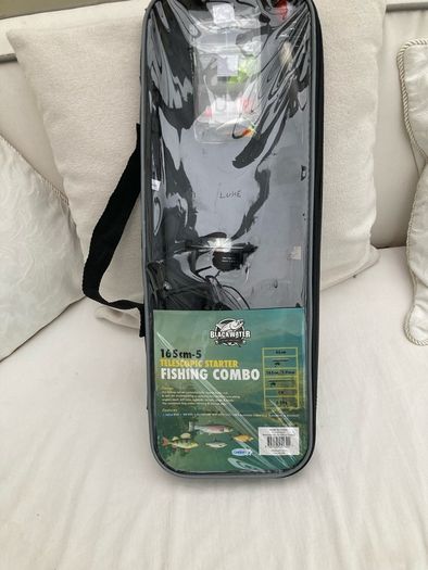 Starter Fishing Rod in case (Children's ) New.