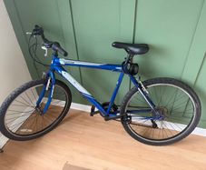 Ignite Phantom 18-Speed Mountain Bike