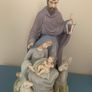 nativity statue Image 3