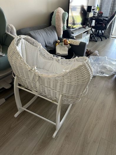 Baby moses basket
