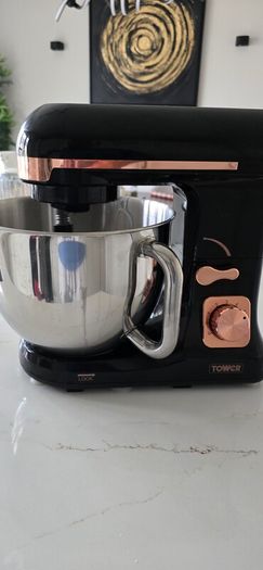 TOWER stand mixer