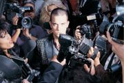 Robbie Williams. Life Thru a Lens. CD. Free Postage!