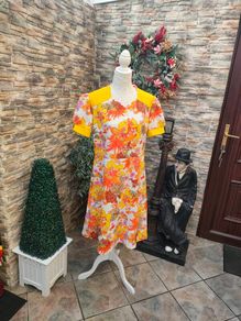 Vintage 60s 70s Yellow floral mini dress small medium
