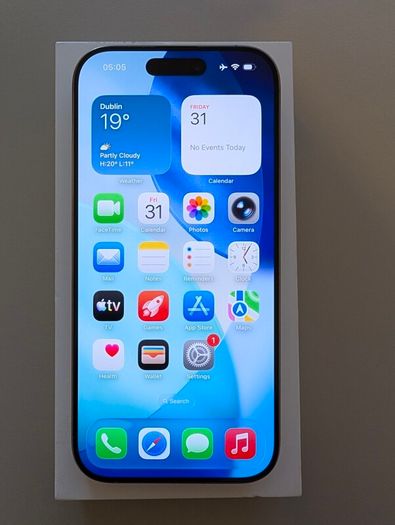 iPhone 16 Pro