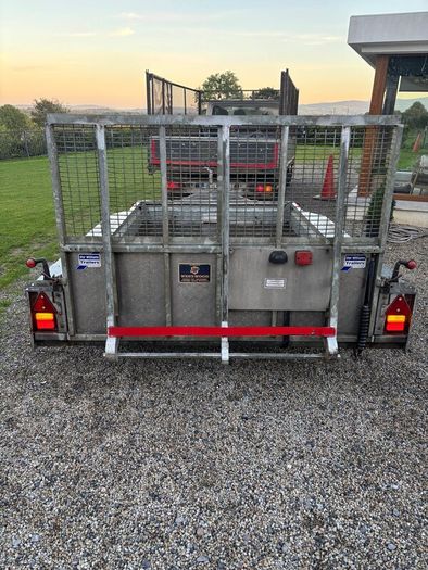 Plant Trailer