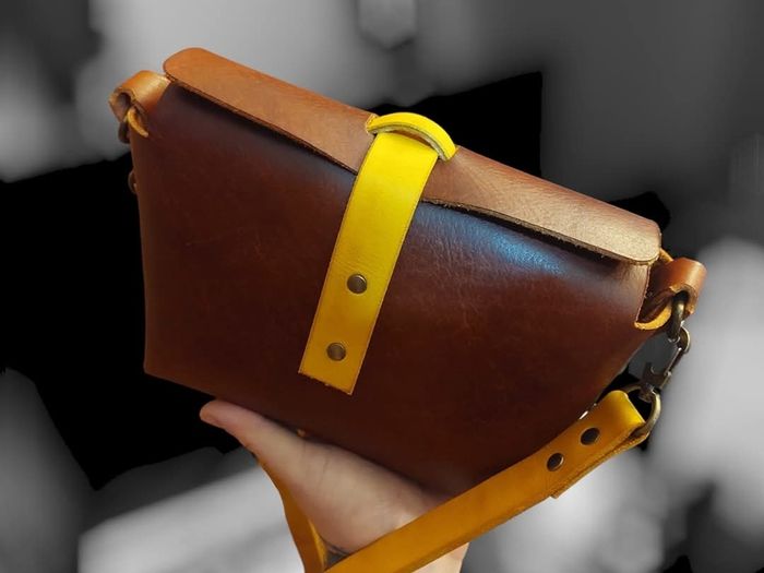 leather bag