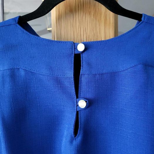 Royal blue dress suit, Size 20-22