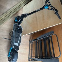Kruz electric scooter