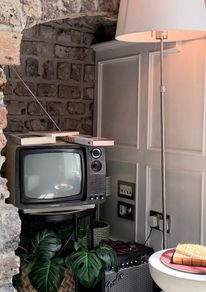 1972 Toshiba TV retro modified to smart tv