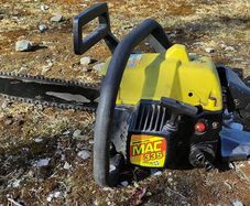 McCulloch Mac335 chainsaw