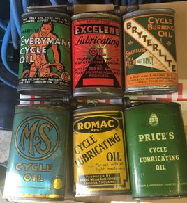 oil cans/tins vintage