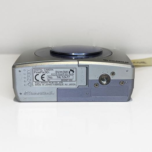 Fujifilm FinePix 30i Digital Camera