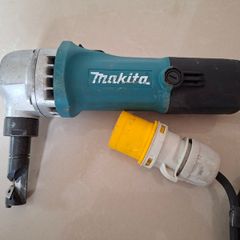 Makita Jn1601 Tin Nibblers 110v