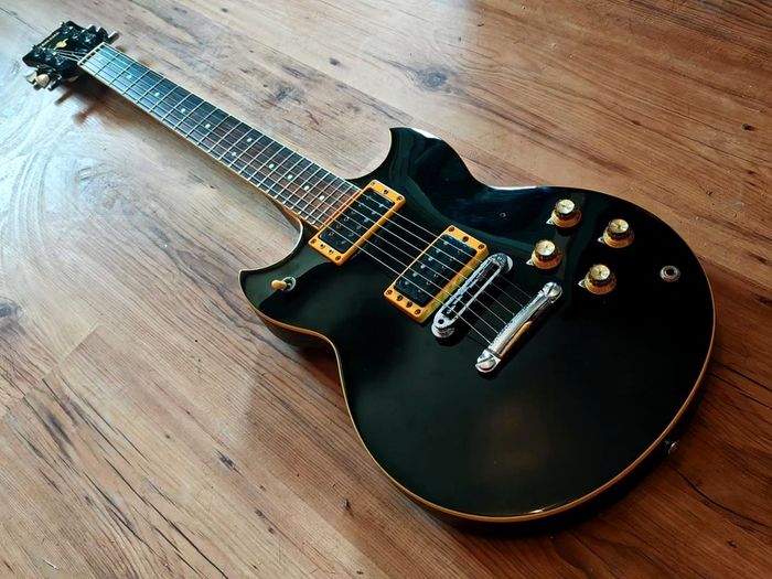 1981 Yamaha SG600 (Delivery available)