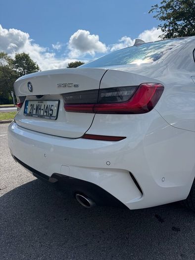 BMW 3-series 330e M-sport Auto