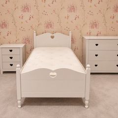 3 Piece Child's Bedroom Set