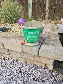 grass hand spreader seed fertiliser