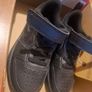 nike black runners kids size 27.5 Image 5