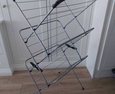 clothes horse