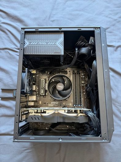 Gaming Pc - Ryzen 5 1600 | Rx 580 8gb | 16gb Ram | 500gb Nvme Ssd