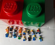 lego minifigs and storage