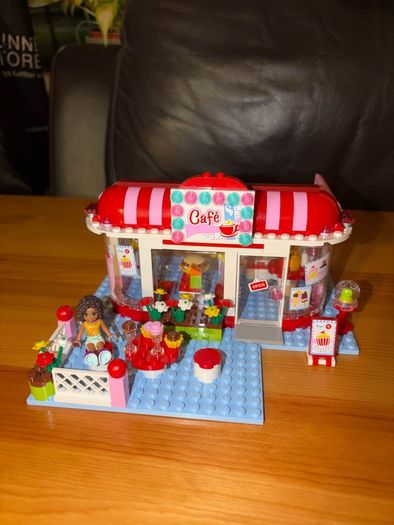 Lego friends city park cafe 3061