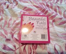 Beautiful nails kit with book NEW unused