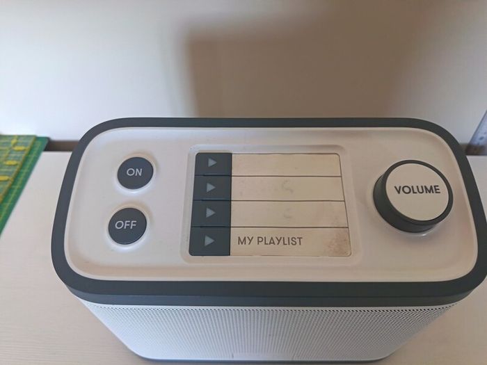 Relish Radio and Music Player (DAB, FM Radio & USB)