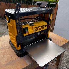 DeWalt DW733 Thickness Planer