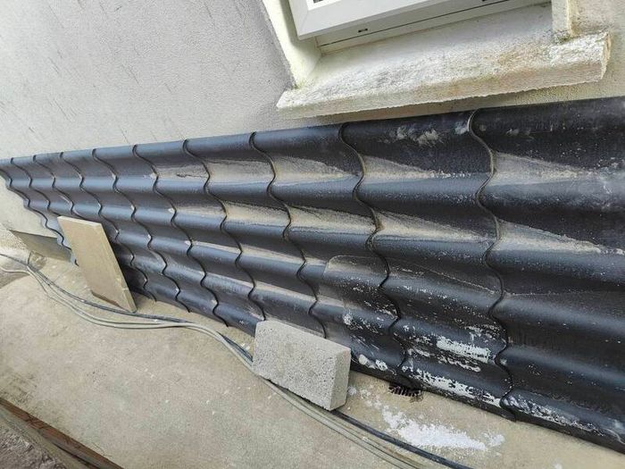 Roof tile