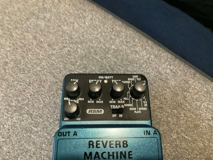 Behringer RV600 Reverb Machine